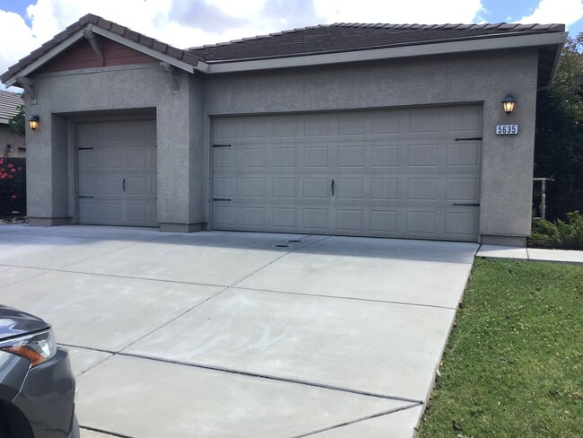 property at 5635 Meadow Brook Way
