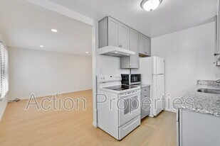 709 6th Ave in San Bruno, CA - Building Photo
