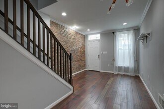 16 N Bradford St in Baltimore, MD - Building Photo - Building Photo