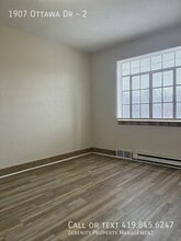 1907 Ottawa Dr in Toledo, OH - Building Photo - Building Photo