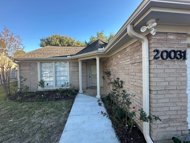 property at 20031 S Pecos Valley Trail