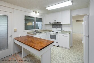 1428 Ala Iolani St in Honolulu, HI - Building Photo - Building Photo