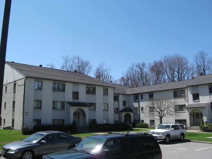 The Gardens at Mount Kisco in Mt Kisco, NY - Building Photo