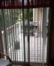 345 Pembroke Ct in Schaumburg, IL - Building Photo - Building Photo