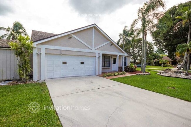 842 SW 159th Terrace in Sunrise, FL - Building Photo - Building Photo