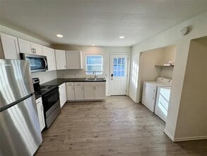 1120 W Frey in Stephenville, TX - Building Photo - Building Photo