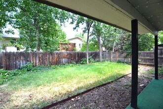 2643 Sherwood Cir in Boulder, CO - Foto de edificio - Building Photo