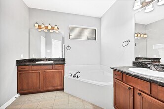 1346 Studer St in Houston, TX - Building Photo - Building Photo