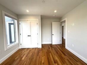 39 Rich St in Everett, MA - Building Photo - Building Photo