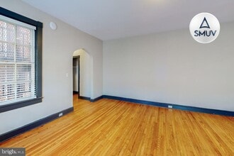 24 E Madison St in Baltimore, MD - Building Photo - Building Photo