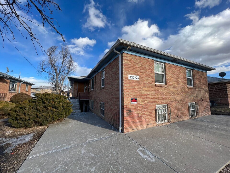 1430 Joliet St in Aurora, CO - Building Photo