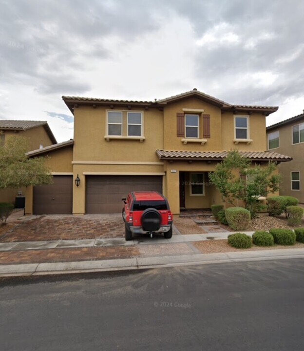 2607 Morning Cloud Ln in Las Vegas, NV - Building Photo