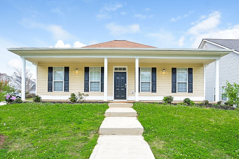 4060 Springvale Way in Mcdonough, GA - Building Photo