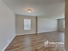 12 Stoud Cir in McLeansville, NC - Building Photo - Building Photo
