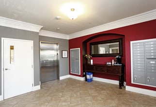 Magnolia Grove Condominiums in Castro Valley, CA - Foto de edificio - Interior Photo