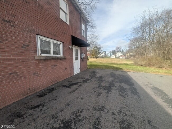 157 NJ-31 in Washington, NJ - Building Photo - Building Photo