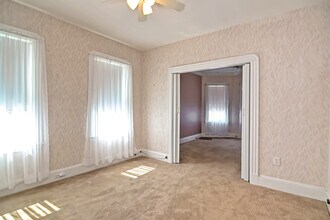 19 Malvern Ave, Unit 3 in Somerville, MA - Building Photo - Building Photo