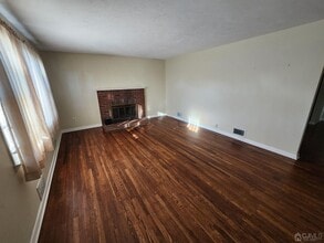 2105 Murray Ave in South Plainfield, NJ - Building Photo - Building Photo