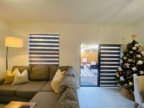 11415 SW 250th St in Homestead, FL - Building Photo - Building Photo