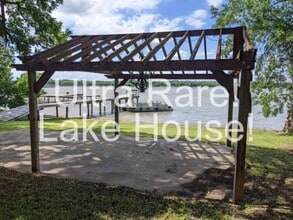 7464 Love Cir in Fort Worth, TX - Building Photo - Building Photo