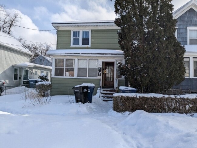 property at 207 Apple St