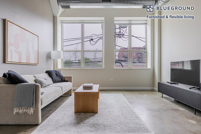 property at 1313 W Randolph St