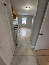 1031 Magnolia Ave, Unit 3 in Elizabeth, NJ - Building Photo - Building Photo
