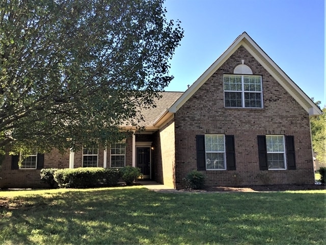 property at 2839 Oakglade Ct