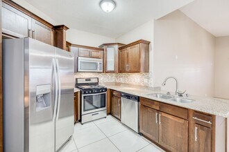 1656 Hermit Thrush Pl in El Paso, TX - Building Photo - Building Photo