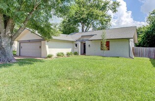 1406 Thornridge Rd in Austin, TX - Building Photo