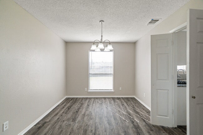 3709 Bond St in Rowlett, TX - Building Photo - Building Photo