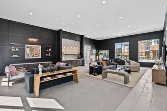 Elevate 17 I in Virginia Beach, VA - Building Photo - Building Photo