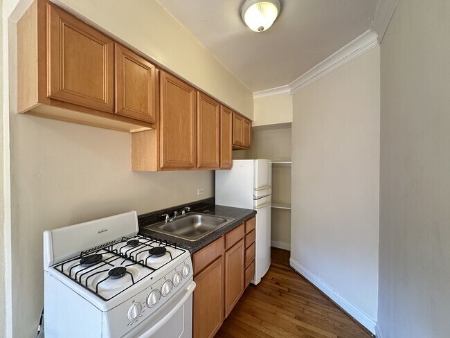 4646 N Paulina St in Chicago, IL - Building Photo - Building Photo