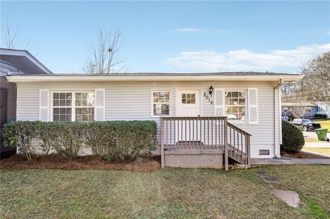 property at 2015 Bixby St SE