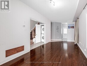 81 Lahore Crescent in Markham, ON - Building Photo - Building Photo