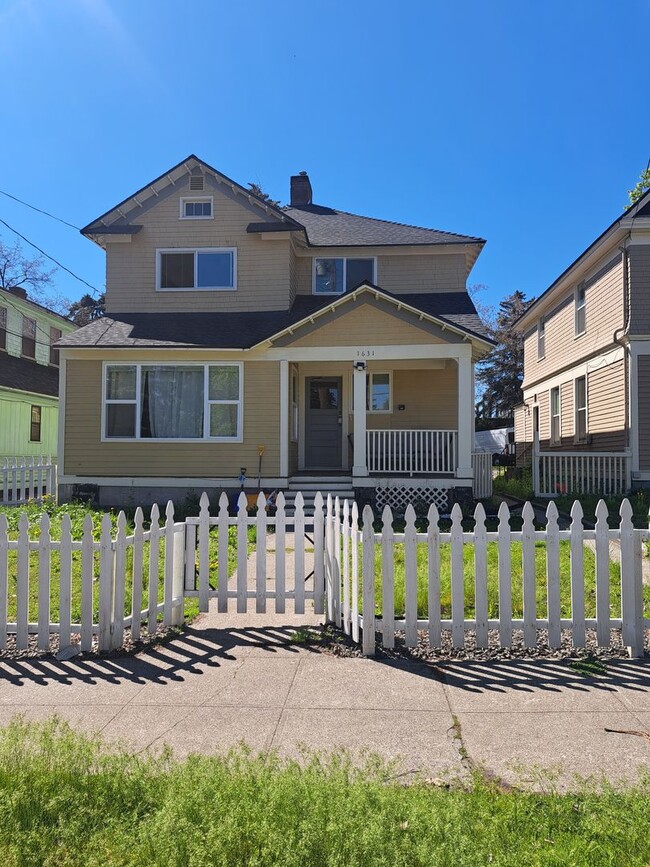 property at 1631 W Pacific Ave