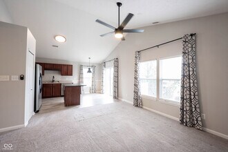 12215 Pebble St in Fishers, IN - Building Photo - Building Photo