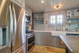 961 G Ave in Coronado, CA - Building Photo - Building Photo