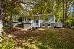 4348 Bradley Dr SW in Snellville, GA - Building Photo