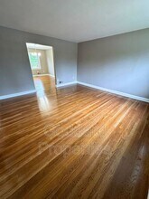 1357 E Northern Pkwy in Baltimore, MD - Building Photo - Building Photo