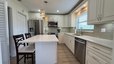 9900 Chestnut Tree Terrace in Boynton Beach, FL - Building Photo - Building Photo