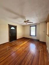 225 Burmont Rd in Drexel Hill, PA - Building Photo - Building Photo