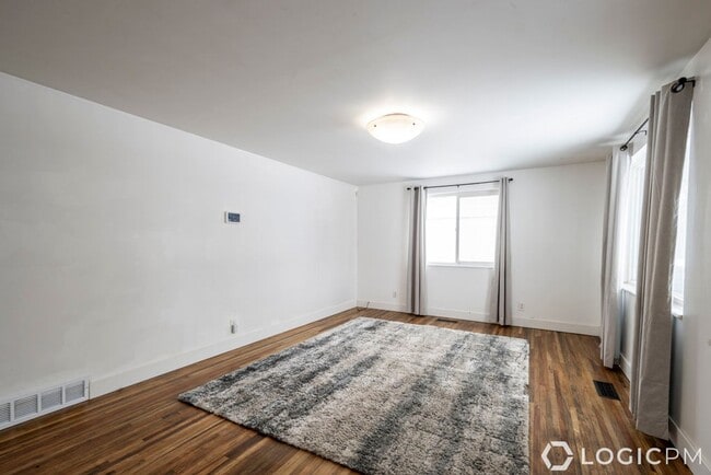 463 Vine St in Clearfield, UT - Building Photo - Building Photo