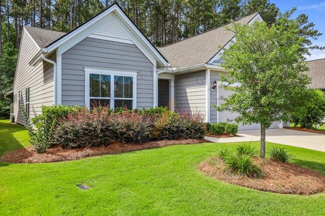 1251 Northlake Blvd in Ridgeland, SC - Foto de edificio - Building Photo
