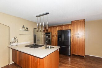 66-893-893 Kamakahala St in Waialua, HI - Building Photo - Building Photo