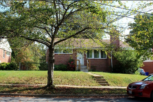 property at 6705 Forest Hill Dr