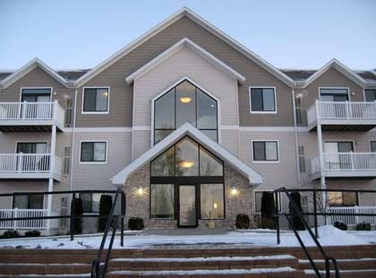 Regency Park South in Bemidji, MN - Foto de edificio