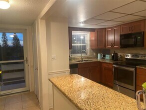 5575 Gulf Blvd in St Pete Beach, FL - Building Photo - Building Photo