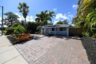 4901 NE 6th Ave in Fort Lauderdale, FL - Building Photo - Building Photo