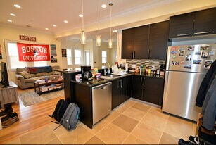 74 Browne St in Brookline, MA - Building Photo